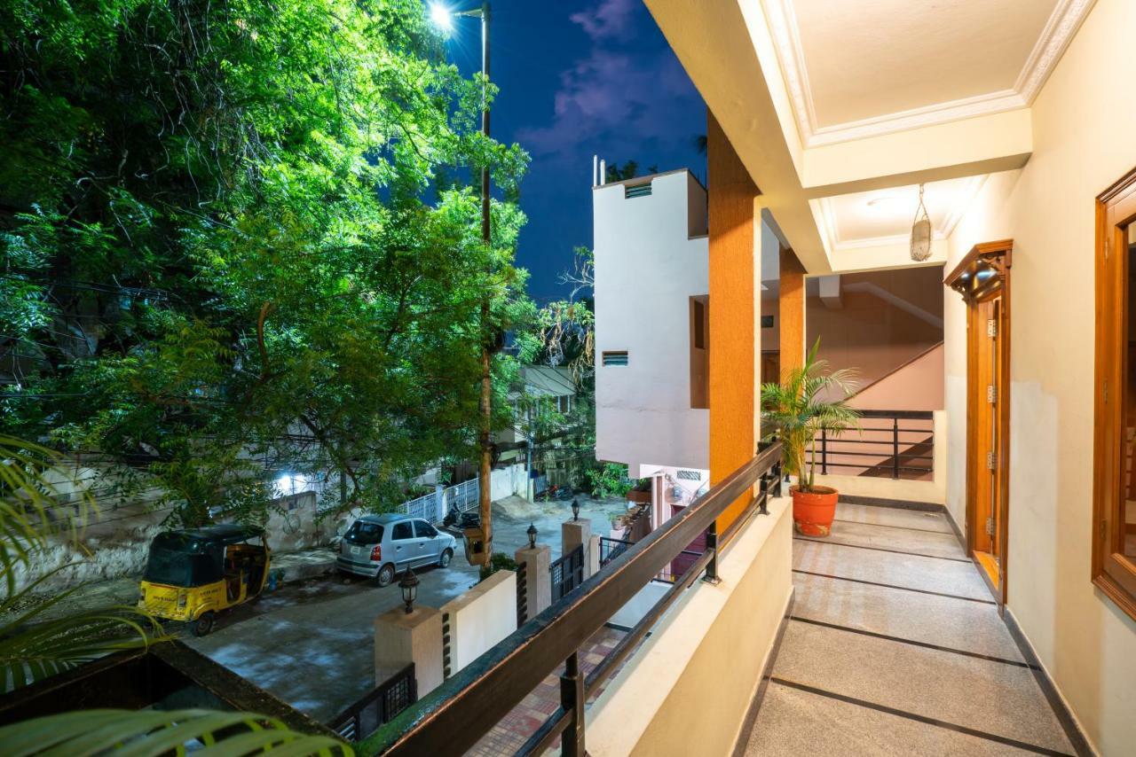 Blueberry Service Apartments Hyderabad Exterior photo