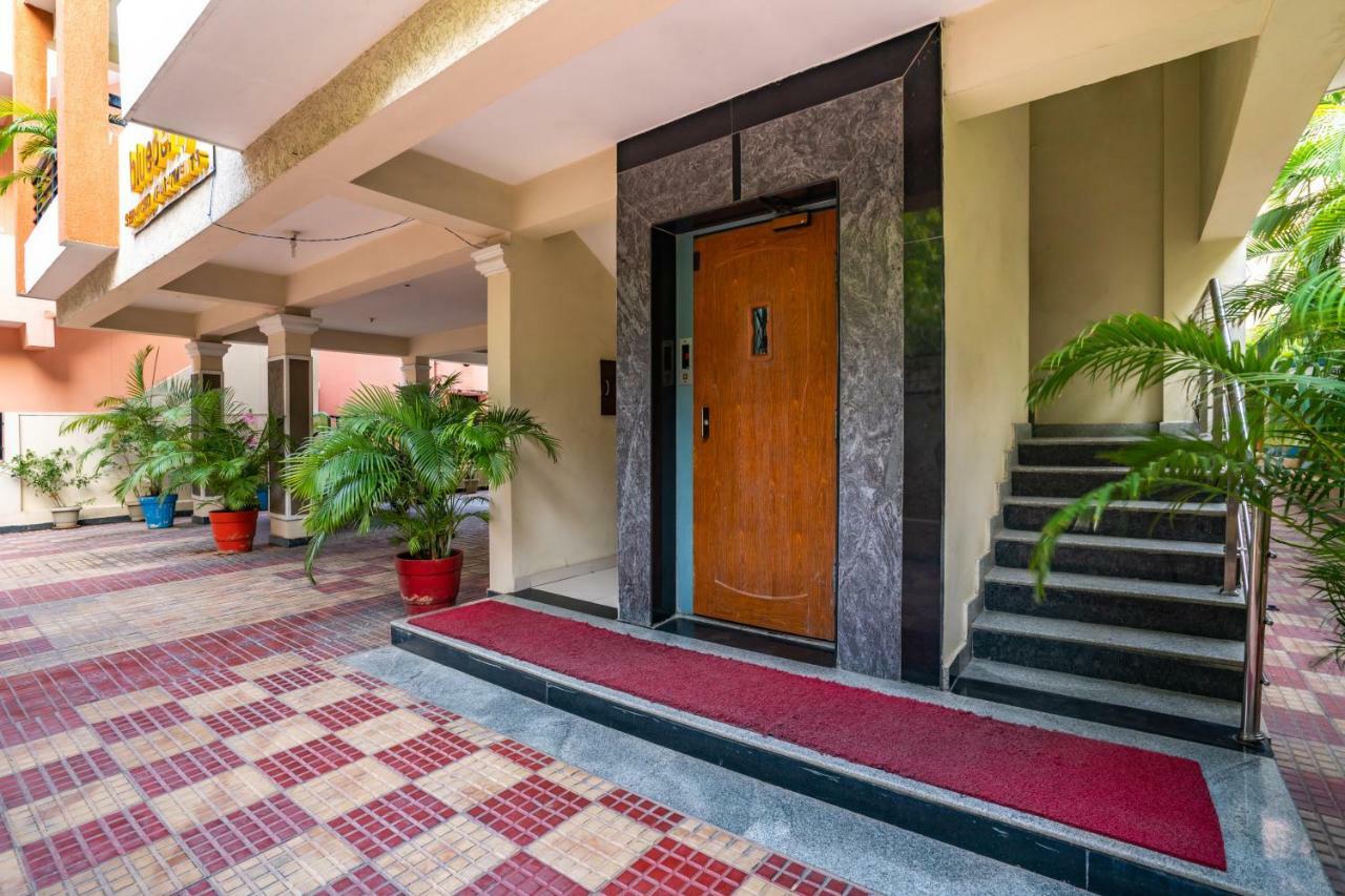 Blueberry Service Apartments Hyderabad Exterior photo
